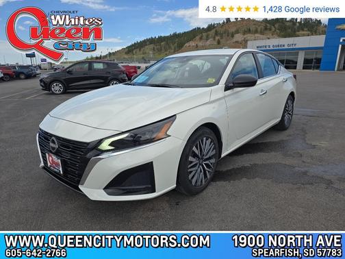 Glacier White 2025 Nissan Altima SV FWD