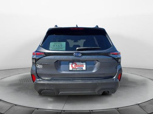 Magnetite Gray Metallic 2025 Subaru Forester Premium