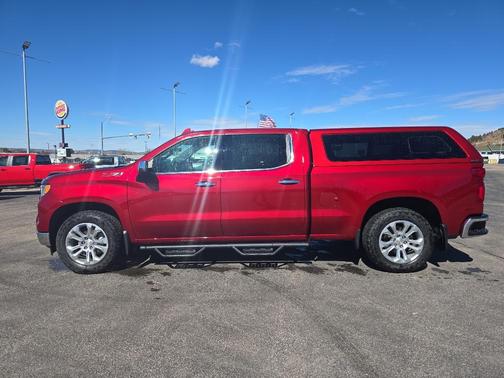 2024 Chevrolet Silverado 1500 LTZ