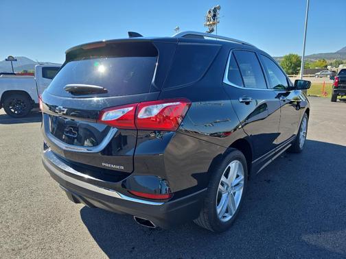 2020 Chevrolet Equinox Premier w/2LZ