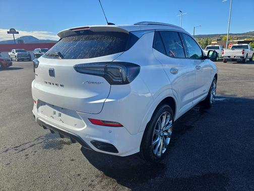 2024 Buick Encore GX Avenir