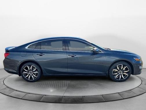 2021 Chevrolet Malibu FWD RS