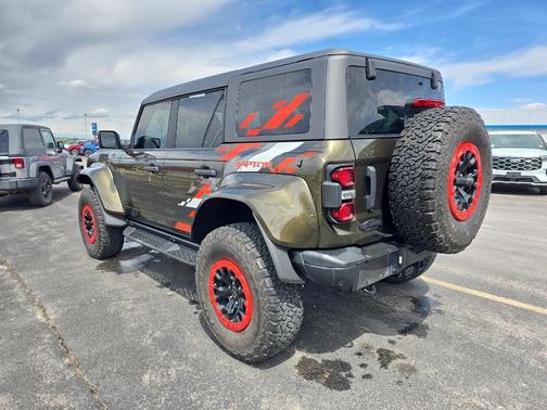 Shelter Green Metallic 2024 Ford Bronco Raptor