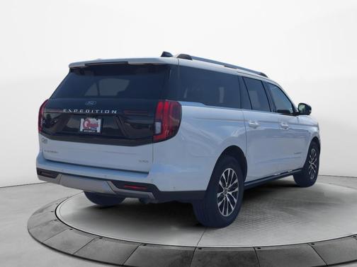 Oxford White 2025 Ford Expedition Max Platinum
