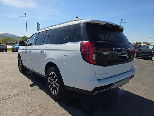Oxford White 2025 Ford Expedition Max Platinum