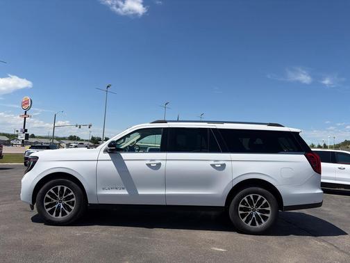 Oxford White 2025 Ford Expedition Max Platinum