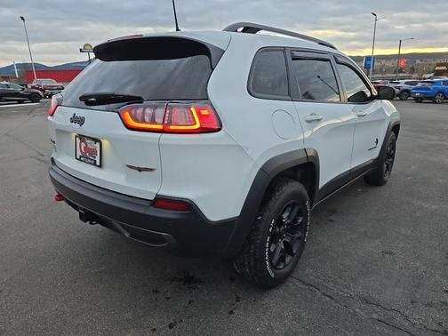2019 Jeep Cherokee Trailhawk Elite