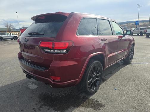 2019 Jeep Grand Cherokee Altitude