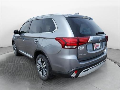 2020 Mitsubishi Outlander ES