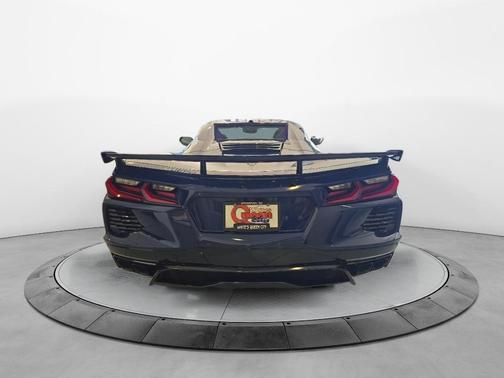 2026 Chevrolet Corvette Stingray w/2LT
