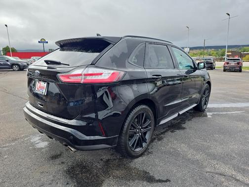 Agate Black 2020 Ford Edge ST