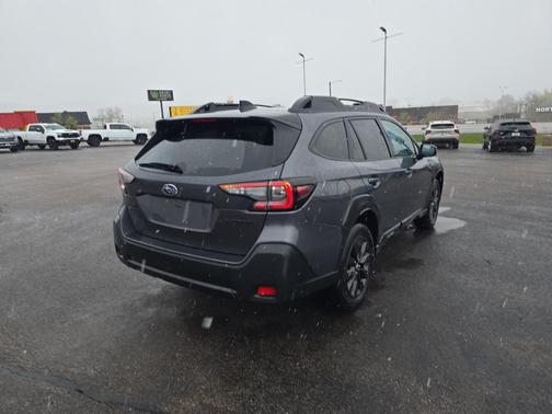 Magnetite Gray Metallic 2025 Subaru Outback Onyx Edition