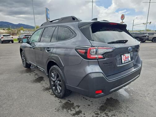 Magnetite Gray Metallic 2025 Subaru Outback Onyx Edition