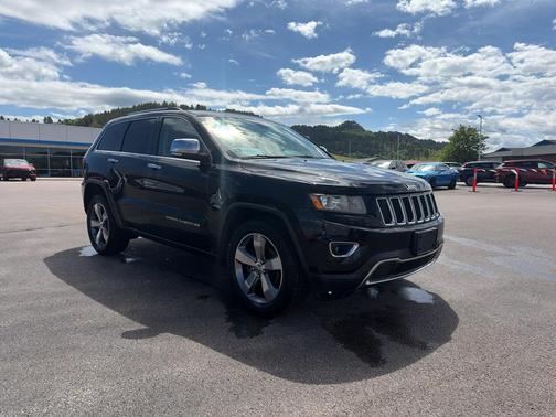 Brilliant Black Crystal Pearlcoat 2015 Jeep Grand Cherokee Limited