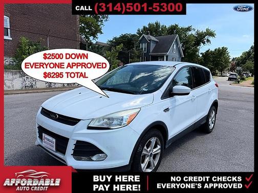 White 2014 Ford Escape SE