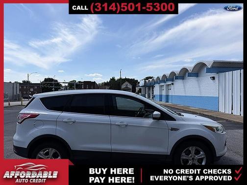White 2014 Ford Escape SE