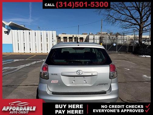 2005 Toyota Matrix Base