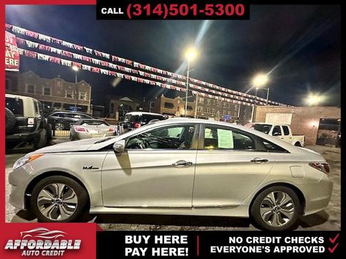 2014 Hyundai SONATA Hybrid Limited