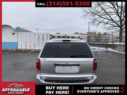2005 Chrysler Town & Country Touring