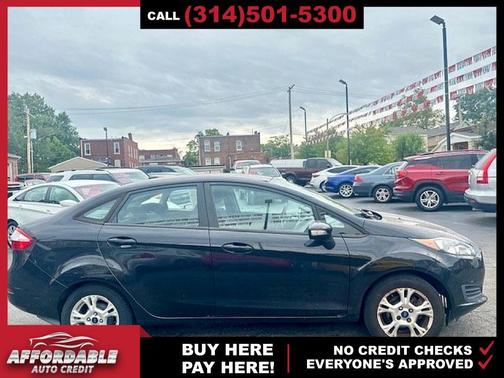 2014 Ford Fiesta SE