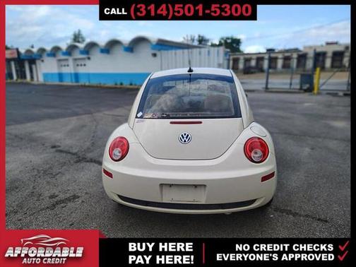 2009 Volkswagen New Beetle S