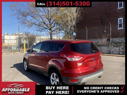 2015 Ford Escape SE
