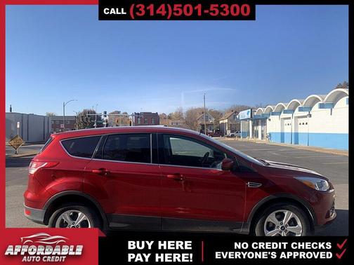 2015 Ford Escape SE
