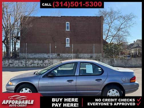 1997 Dodge Stratus Base