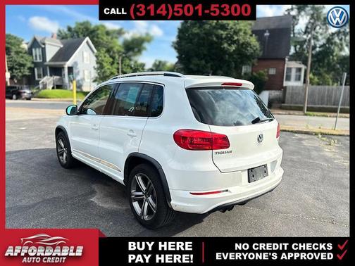 White 2017 Volkswagen Tiguan 2.0T Sport