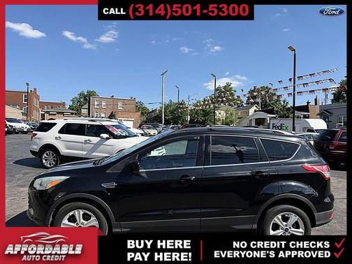 Tuxedo Black Metallic 2014 Ford Escape SE