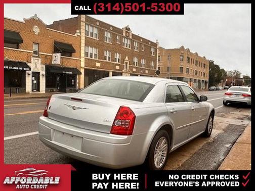 2009 Chrysler 300 LX