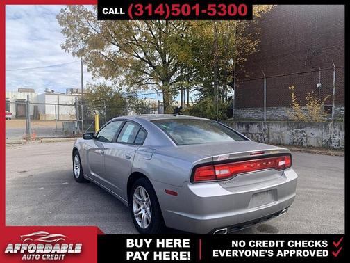 2011 Dodge Charger Base