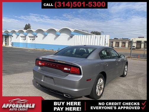 2011 Dodge Charger Base