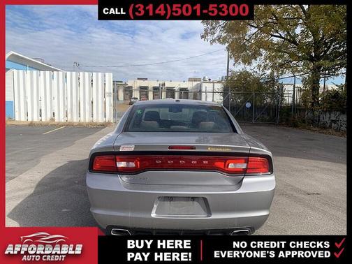 2011 Dodge Charger Base