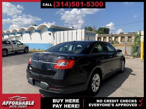 2010 Ford Taurus SEL