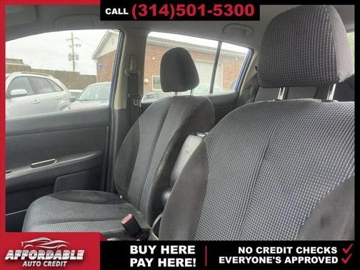 2012 Nissan Versa 1.8 SL