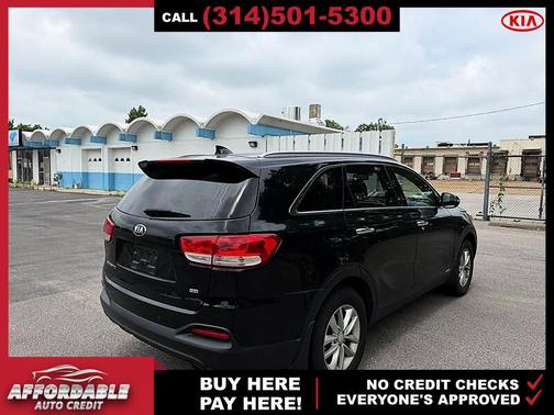 Ebony Black 2016 Kia Sorento LX