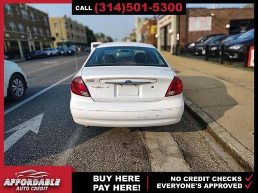 2001 Ford Taurus SE