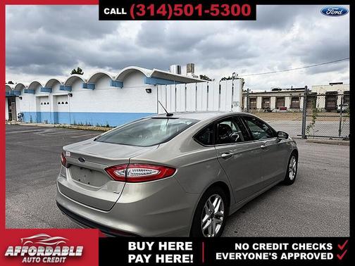 Magnetic Metallic 2015 Ford Fusion SE