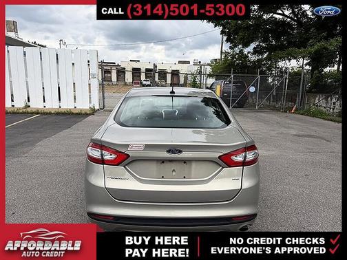 Magnetic Metallic 2015 Ford Fusion SE