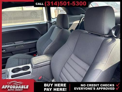 2009 Dodge Challenger SE