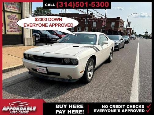 2009 Dodge Challenger SE