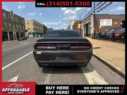 2015 Dodge Challenger SXT Plus