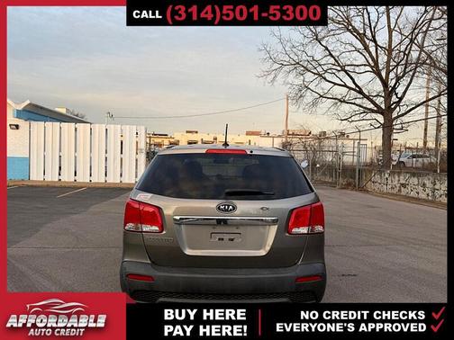 2012 Kia Sorento LX