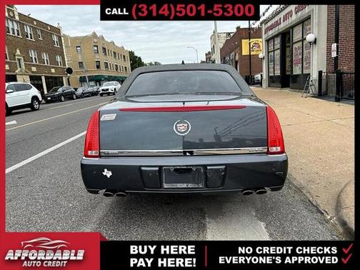 2011 Cadillac DTS Luxury Collection