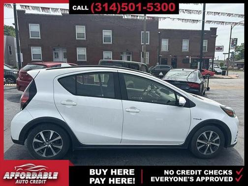 2018 Toyota Prius c Base