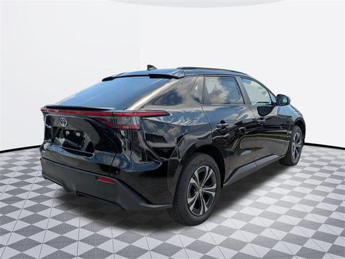 2025 Toyota bZ4X XLE