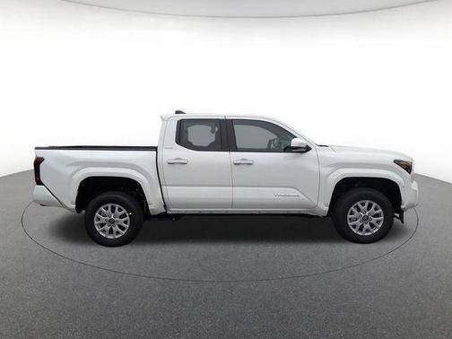 Ice Cap 2026 Toyota Tacoma SR5