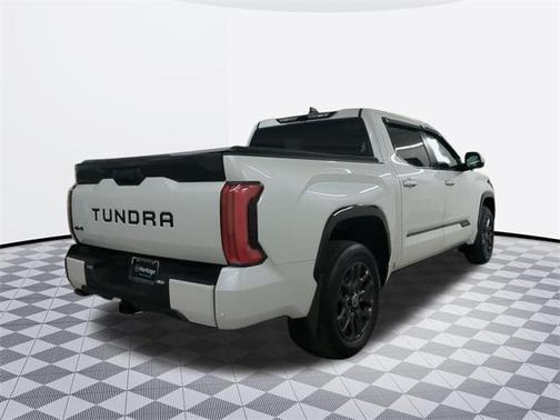 2024 Toyota Tundra Hybrid Platinum