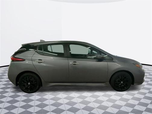 2023 Nissan Leaf S 40 kWh